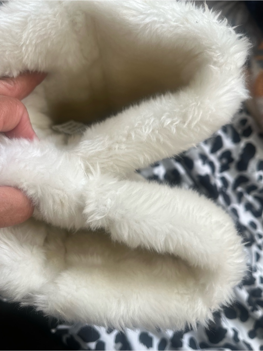UGG  size W6 Women's Cream Suede Faux Fur Mid-Calf Boots - Picture 5 of 10